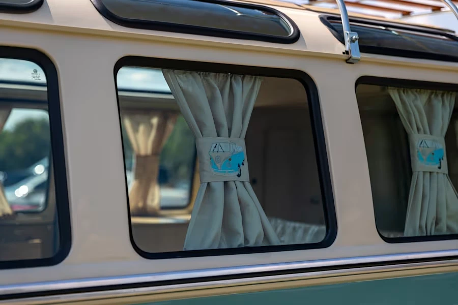 1966 Volkswagen Split-Window Bus - Image 12 of 31
