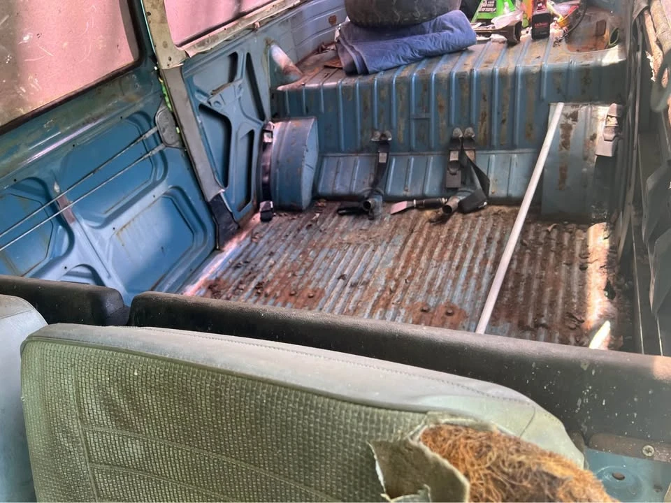 1966 Volkswagen Split-Window Bus - Image 2 of 7