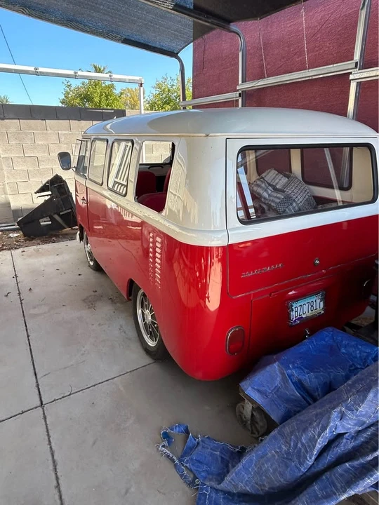 1966 Volkswagen Split-Window Bus - Image 2 of 7