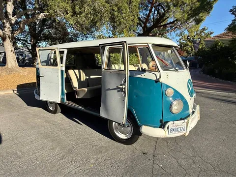 1966 Volkswagen Bus Split Window