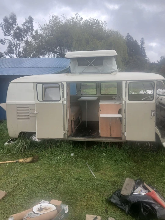 1966 Volkswagen Split-Window Bus - Image 11 of 21