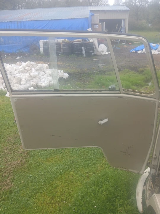 1966 Volkswagen Split-Window Bus - Image 6 of 21