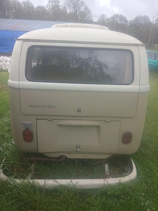 1966 Volkswagen Split-Window Bus - Image 3 of 21