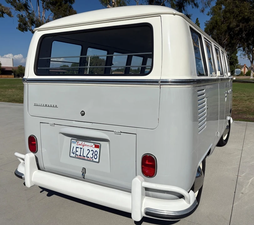 1966 Volkswagen Split-Window Bus - Image 15 of 21