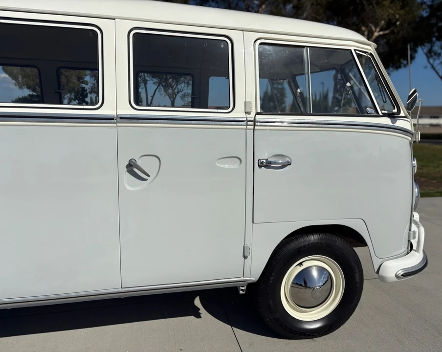 1966 Volkswagen Split-Window Bus - Image 10 of 21