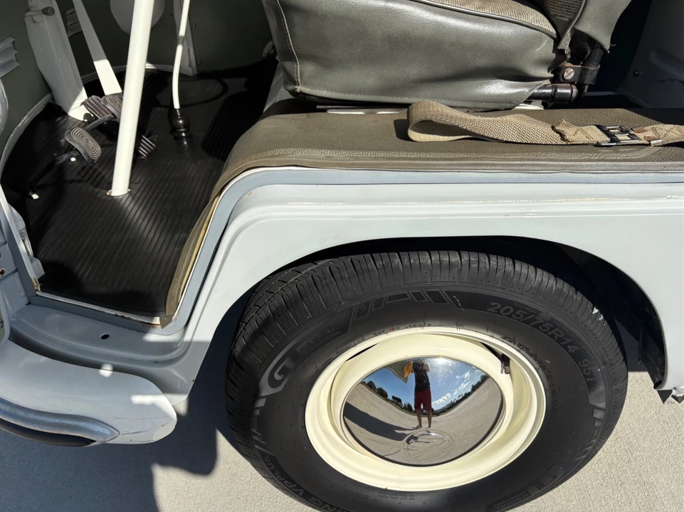1966 Volkswagen Split-Window Bus - Image 18 of 21