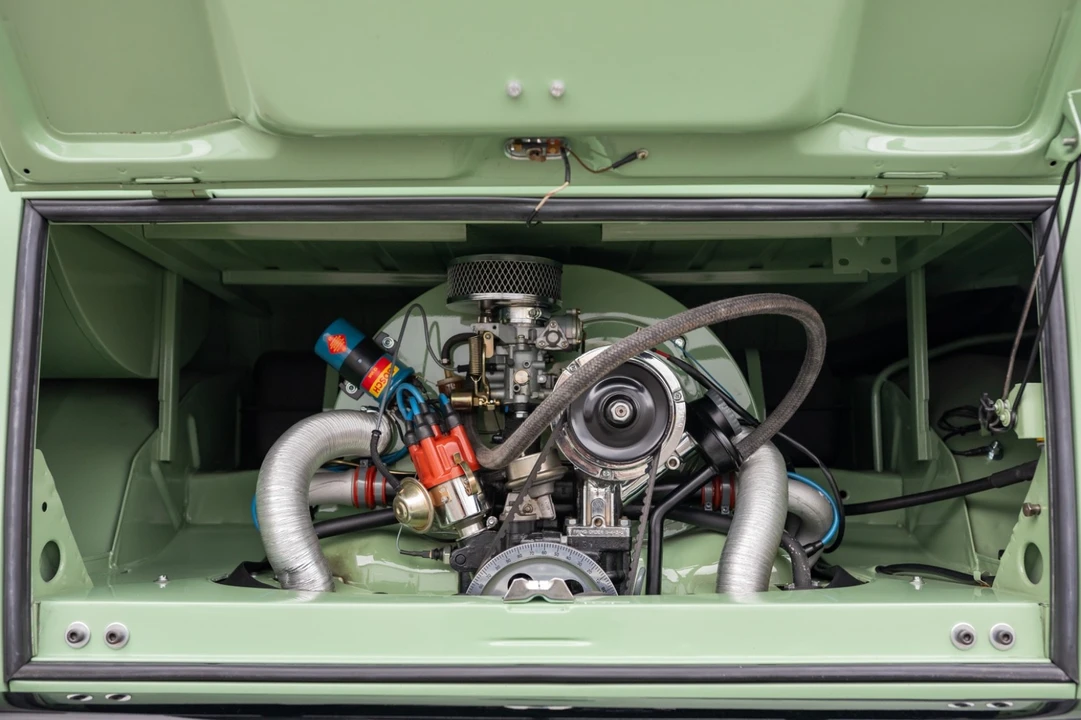1966 Volkswagen Split-Window Bus - Image 28 of 31