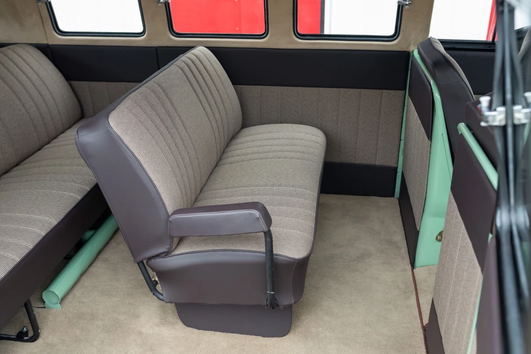1966 Volkswagen Split-Window Bus - Image 18 of 31