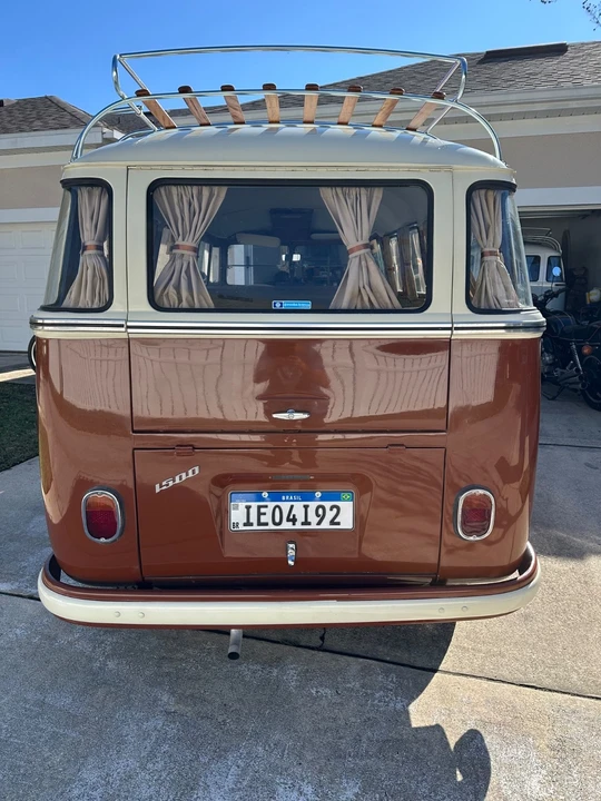 1966 Volkswagen Split-Window Bus - Image 5 of 21