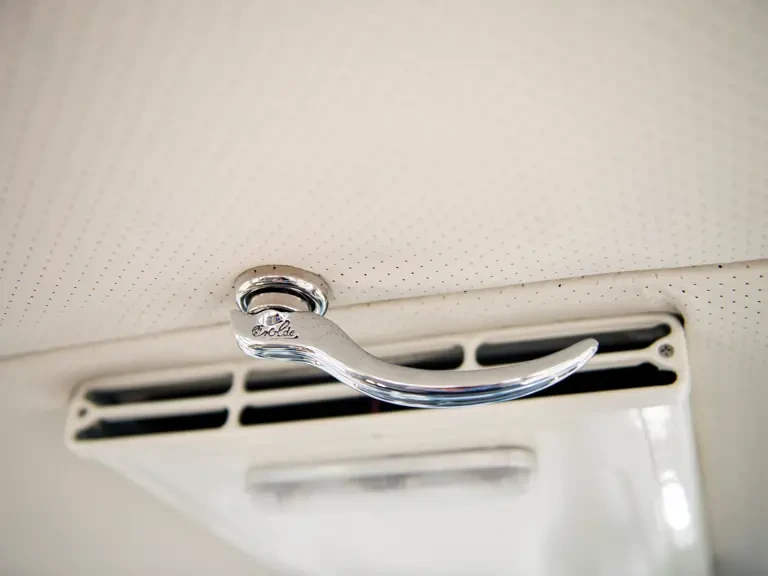 1966 Volkswagen Split-Window Bus - Image 15 of 23