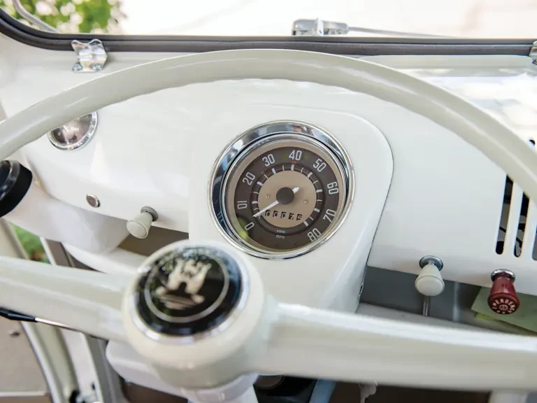 1966 Volkswagen Split-Window Bus - Image 11 of 23