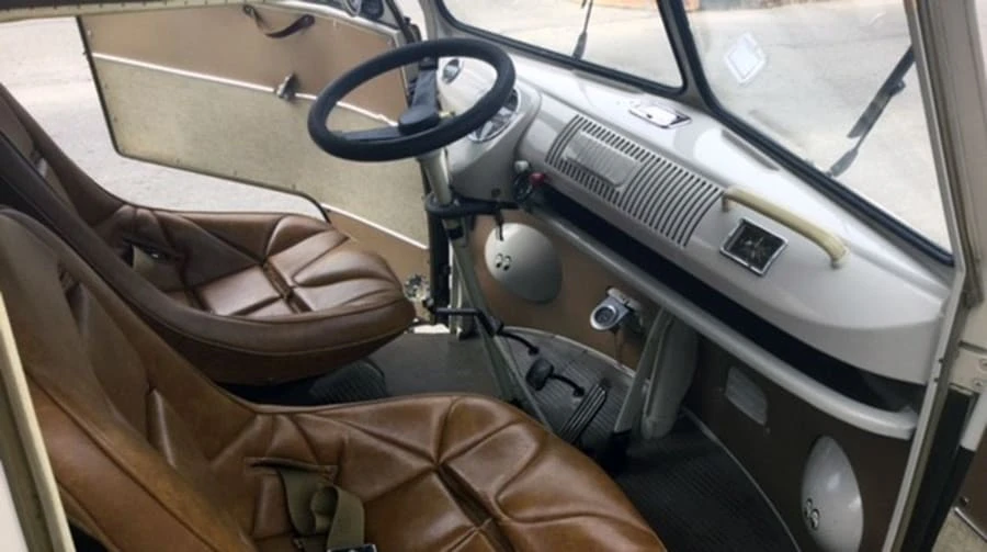 1966 Volkswagen Split-Window Bus - Image 4 of 10
