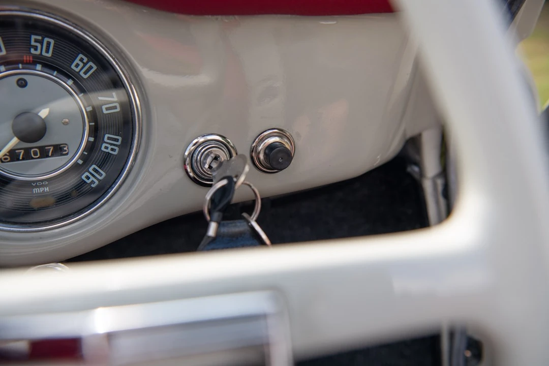 1966 Volkswagen Karmann Ghia Type 14 - Image 22 of 30