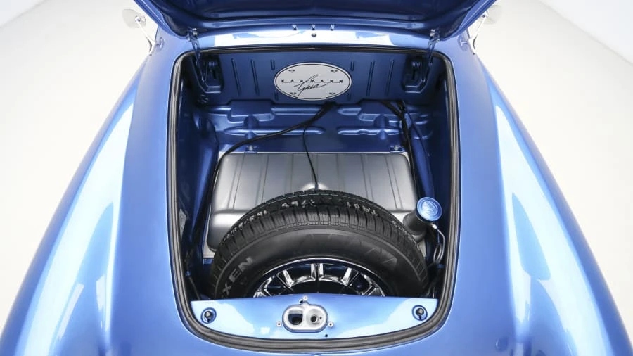 1966 Volkswagen Karmann Ghia Type 14 - Image 9 of 12