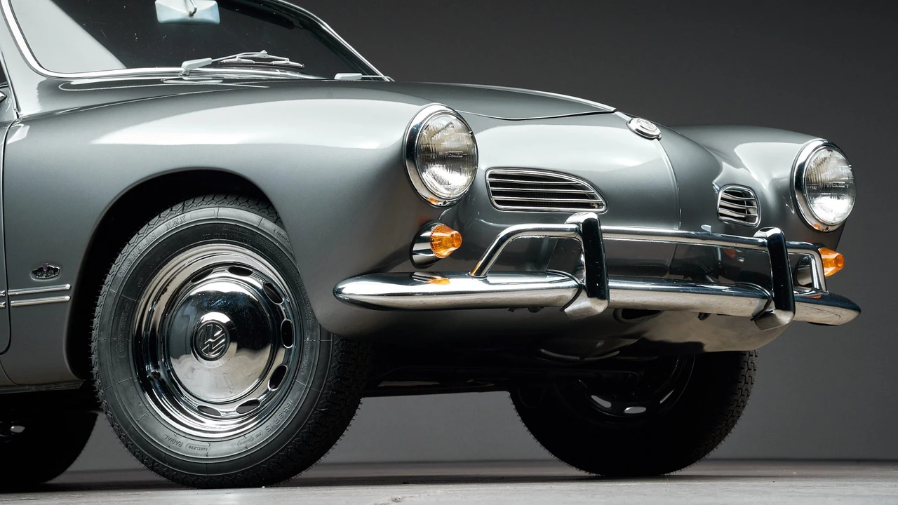 1966 Volkswagen Karmann Ghia Type 14 - Image 15 of 31