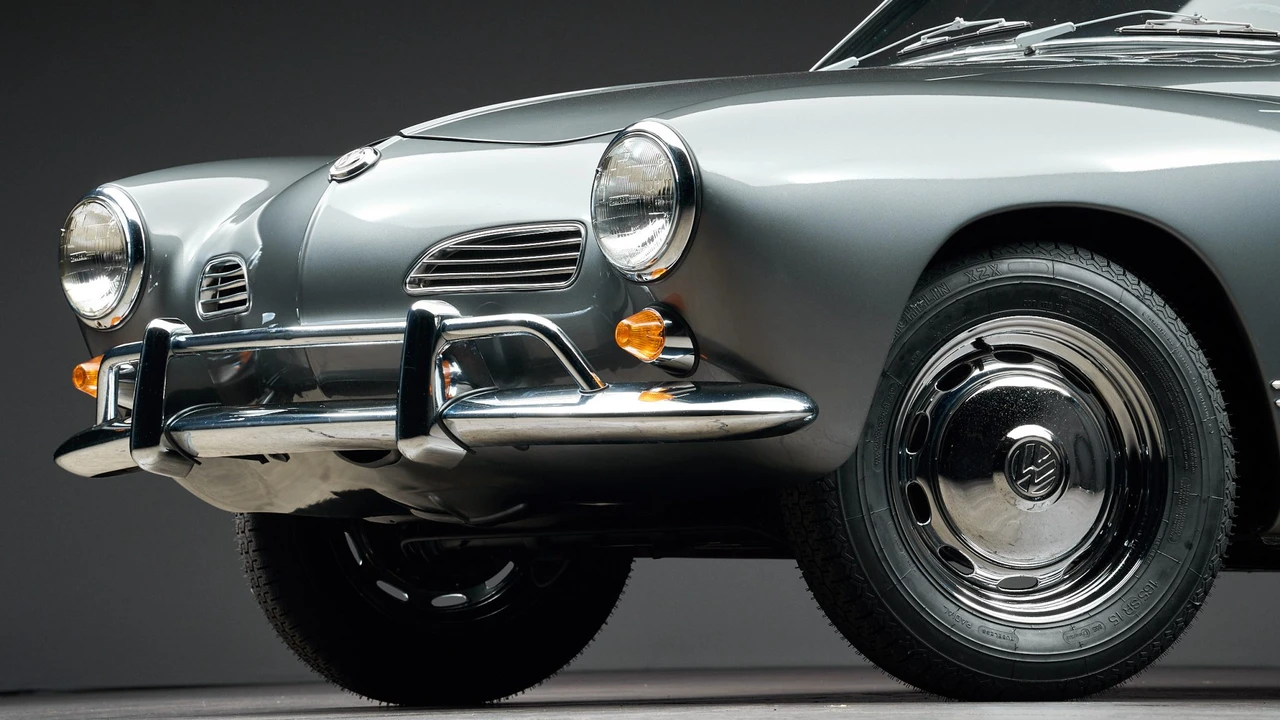 1966 Volkswagen Karmann Ghia Type 14 - Image 16 of 31