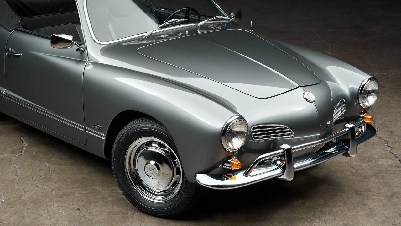 1966 Volkswagen Karmann Ghia Type 14 - Image 18 of 31