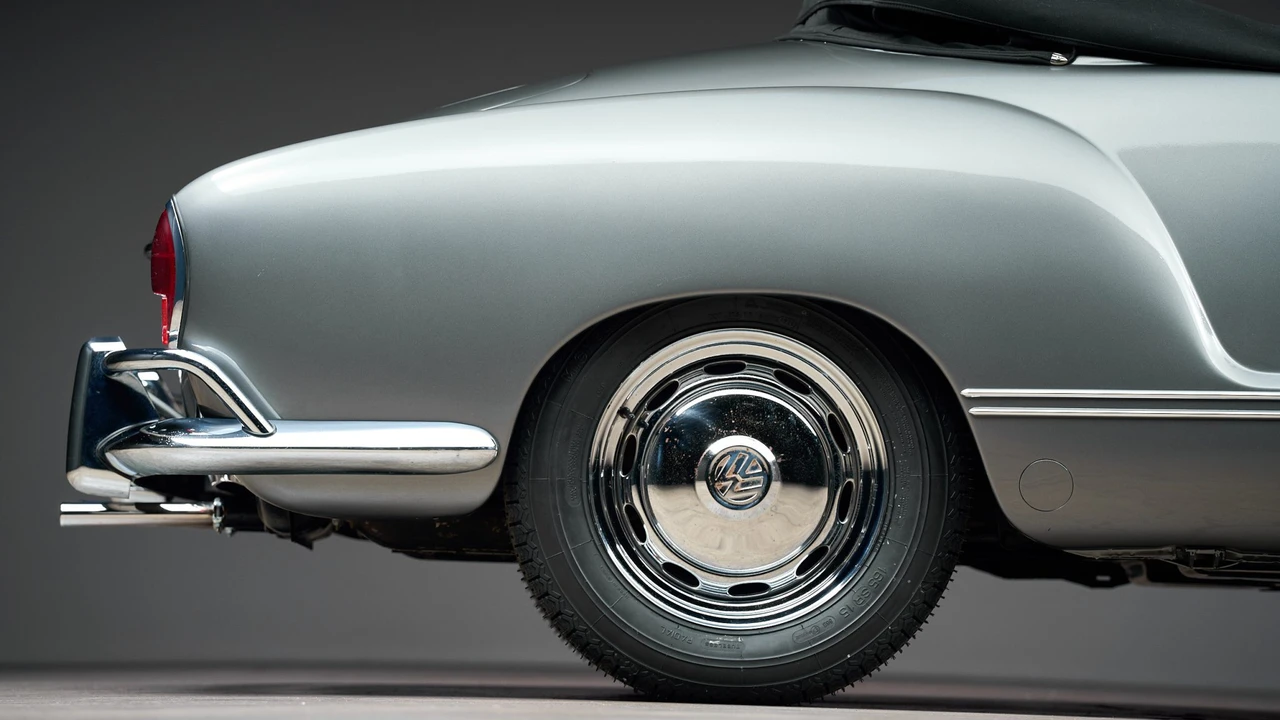 1966 Volkswagen Karmann Ghia Type 14 - Image 29 of 31