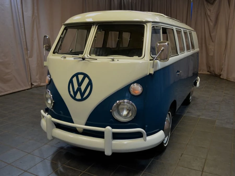 1966 Volkswagen Split-Window Bus - Image 11 of 11