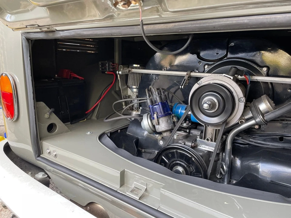 1966 Volkswagen Split-Window Camper - Image 15 of 30
