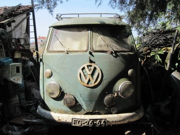 1966 Volkswagen Split-Window Camper - Image 24 of 30