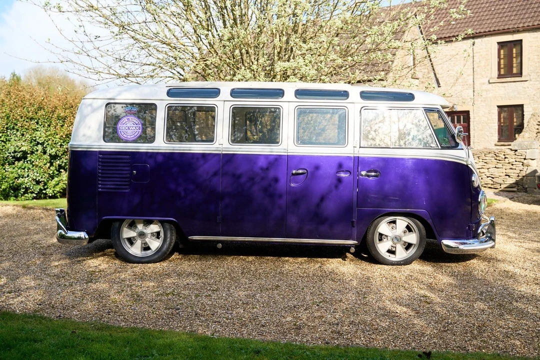 1966 Volkswagen Split-Window Bus - Image 25 of 30