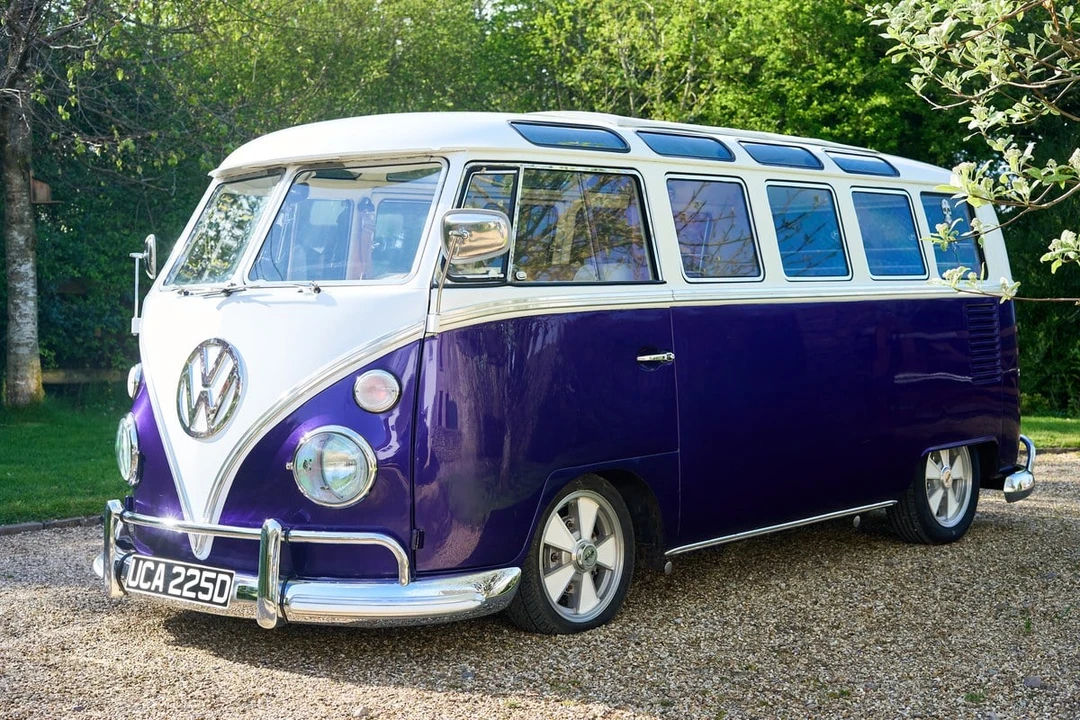 1966 Volkswagen Split-Window Bus - Image 9 of 30