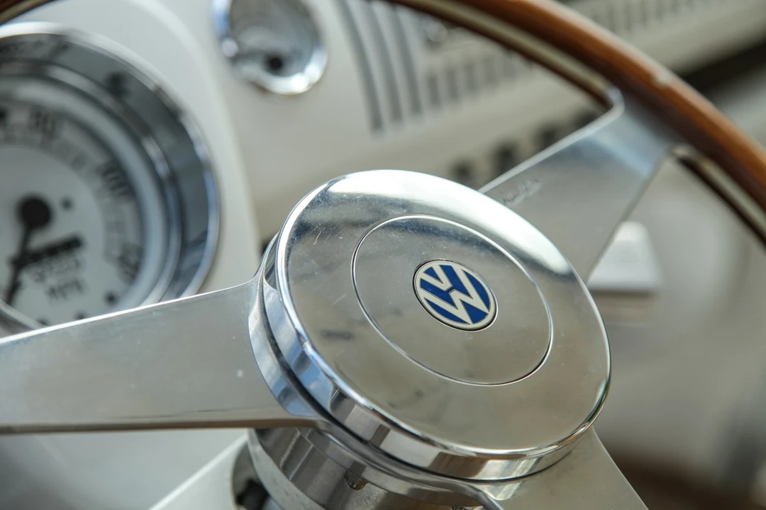 1966 Volkswagen Split-Window Bus - Image 30 of 30