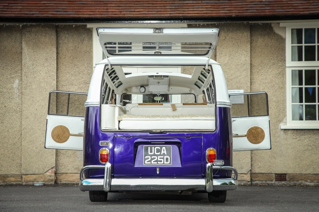 1966 Volkswagen Split-Window Bus - Image 22 of 30