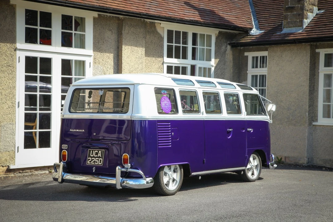1966 Volkswagen Split-Window Bus - Image 11 of 30