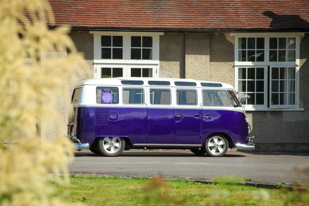 1966 Volkswagen Split-Window Bus - Image 12 of 30