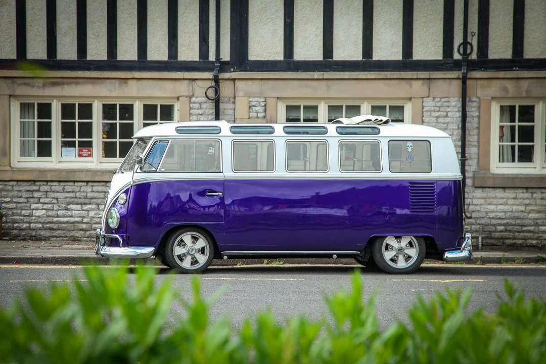 1966 Volkswagen Split-Window Bus - Image 15 of 30