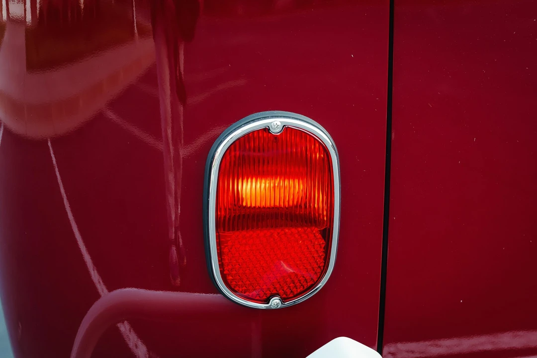 1966 Volkswagen Split-Window Bus - Image 29 of 31