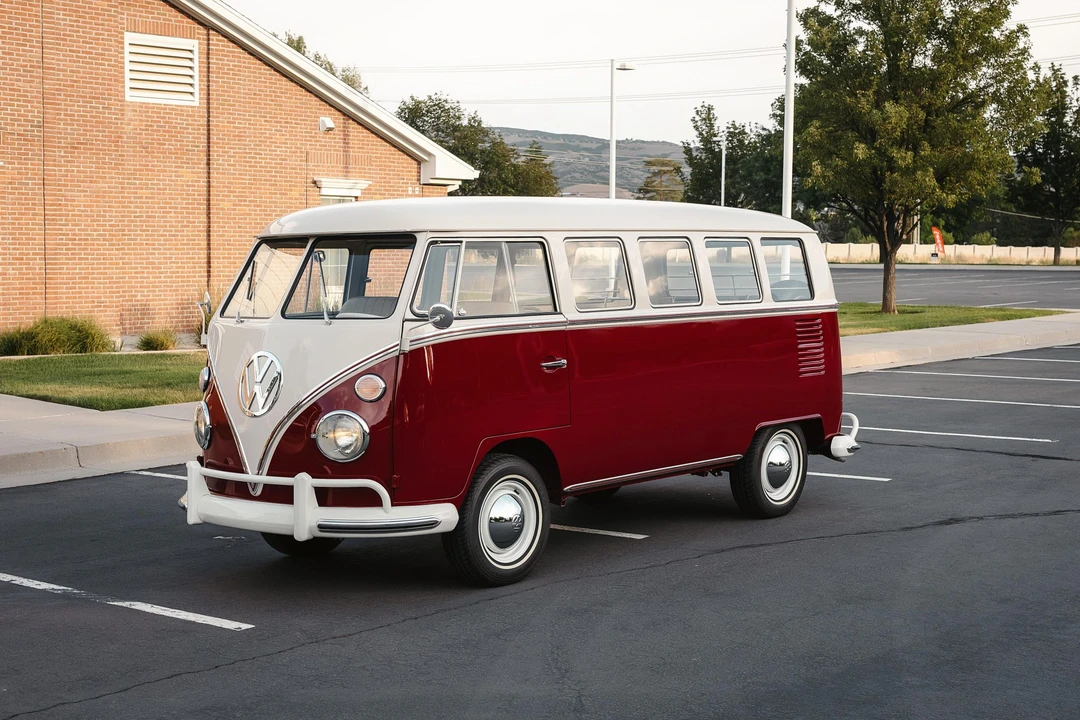 1966 Volkswagen Split-Window Bus - Image 11 of 31