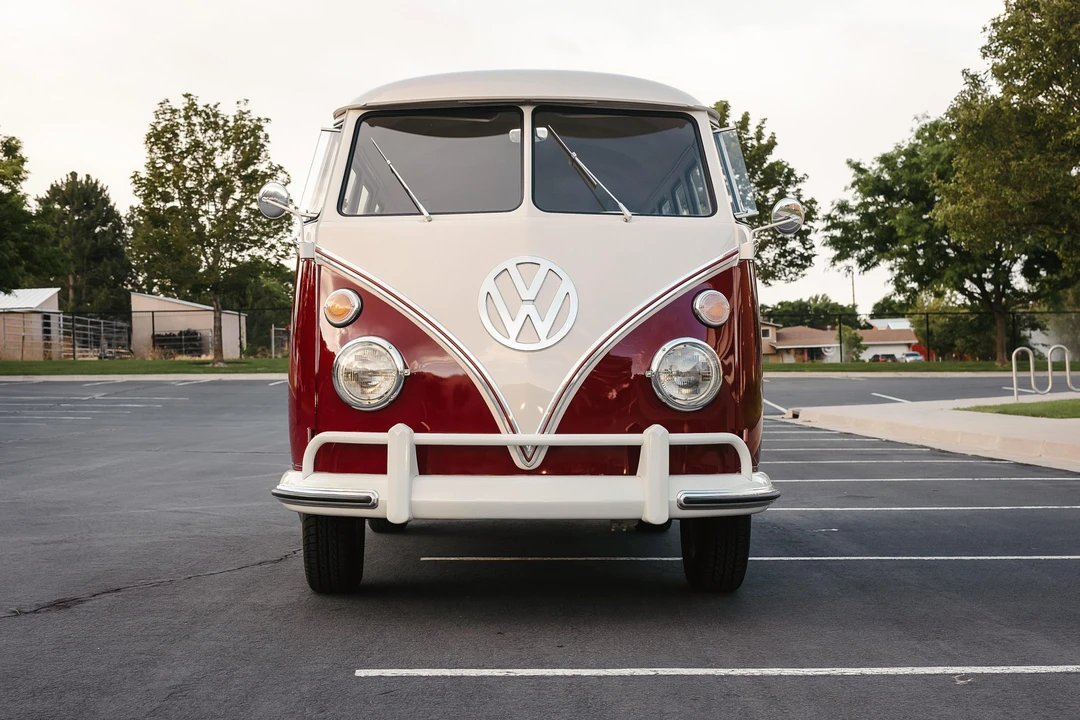 1966 Volkswagen Split-Window Bus - Image 23 of 31
