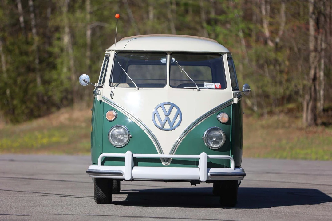 1966 Volkswagen Split-Window Bus - Image 14 of 31