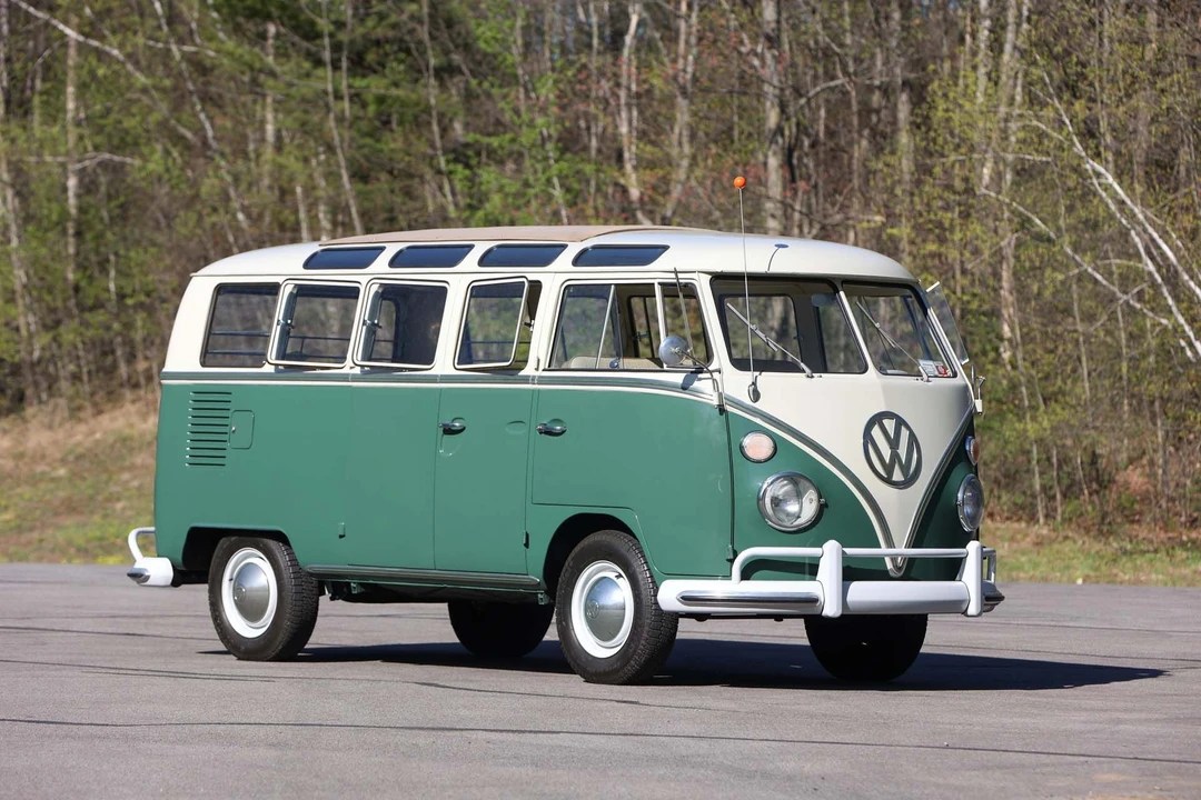 1966 Volkswagen Split-Window Bus - Image 21 of 31