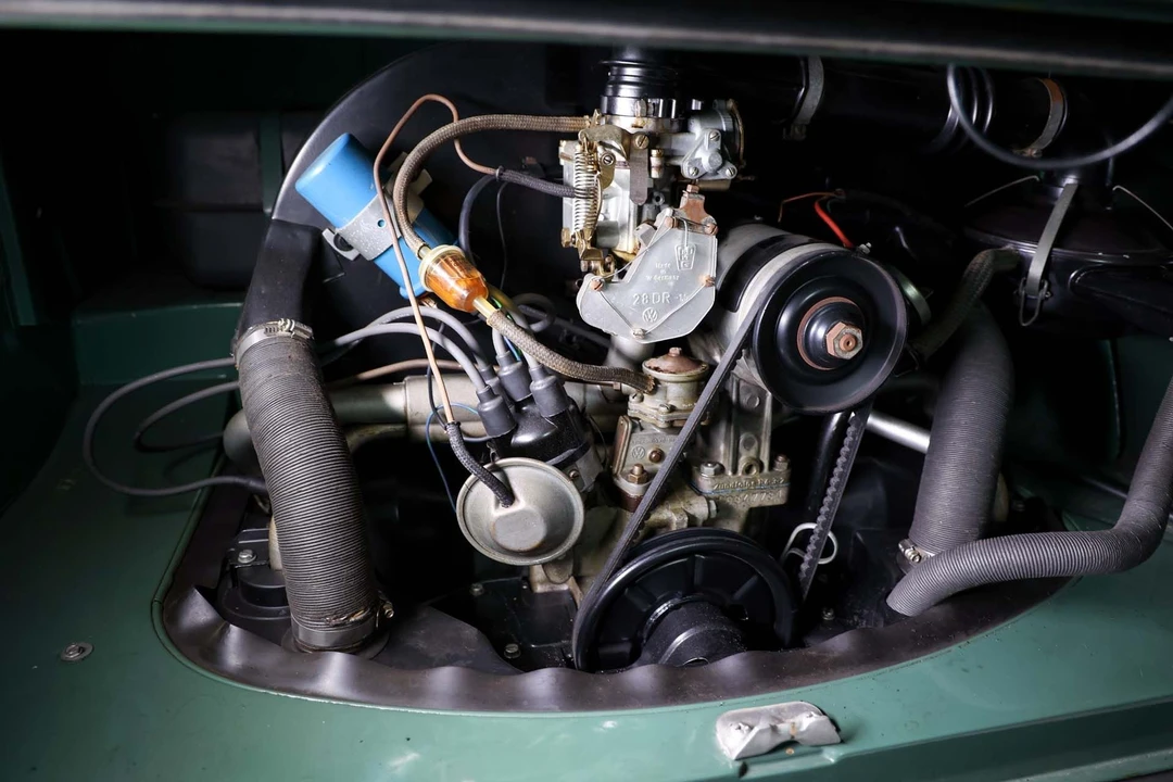 1966 Volkswagen Split-Window Bus - Image 7 of 31