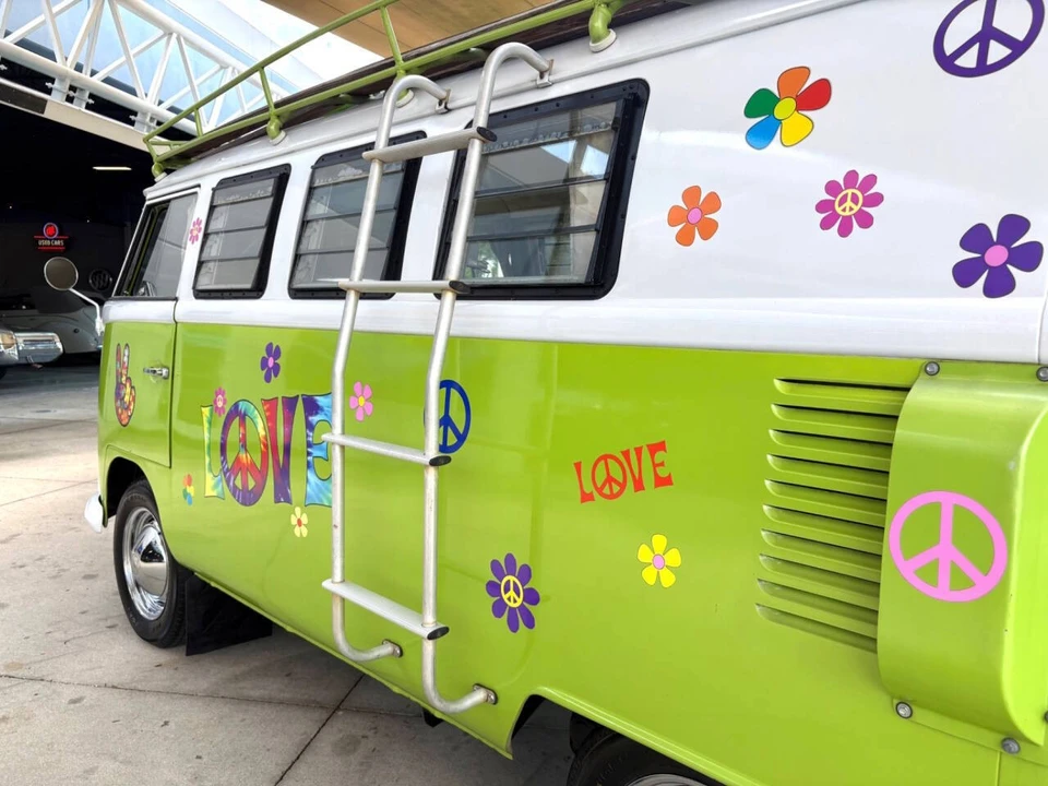 1966 Volkswagen Type 2 - Image 14 of 21