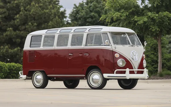 1966 Volkswagen Type 2 Deluxe 21-Window Bus