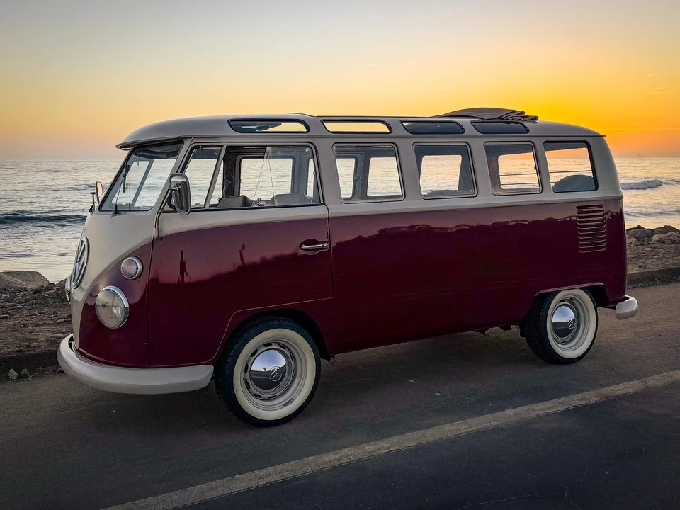 1966 Volkswagen Split-Window Bus - Image 14 of 31