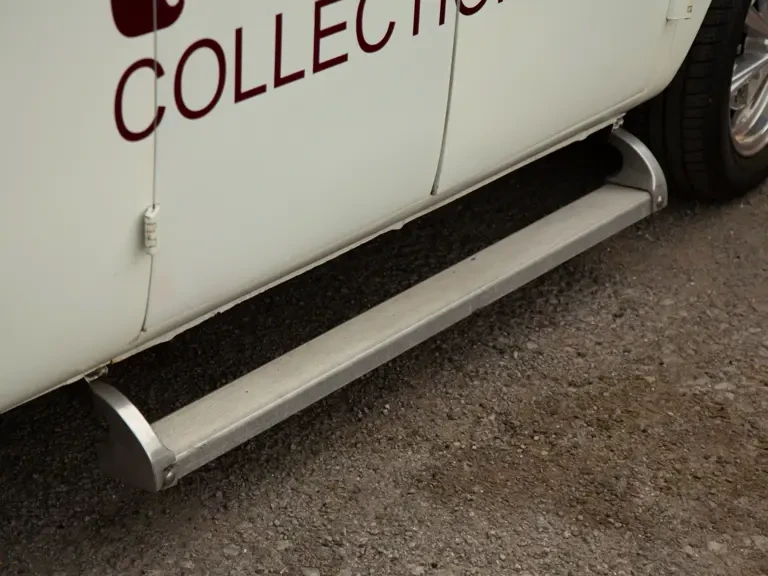 1966 Volkswagen Split-Window Bus - Image 22 of 31