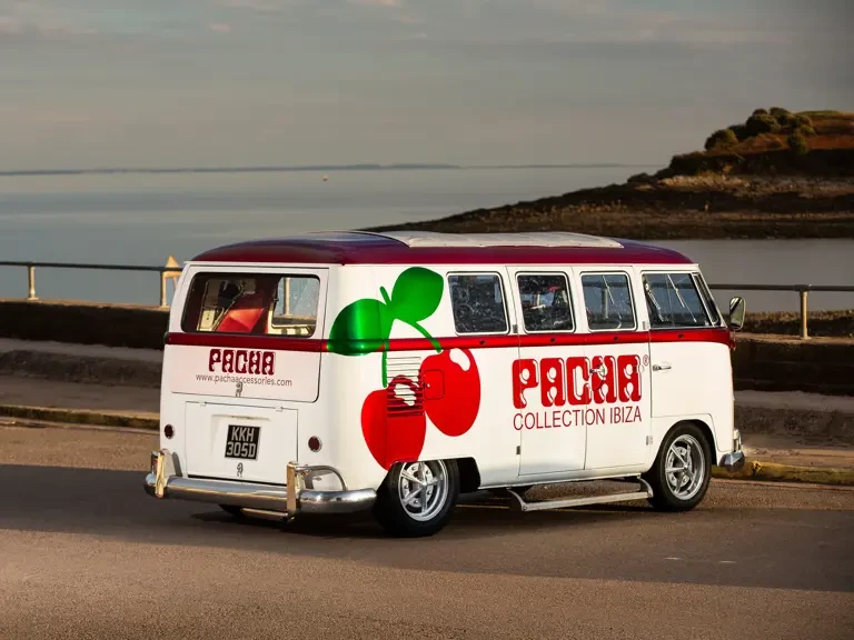 1966 Volkswagen Split-Window Bus - Image 12 of 31