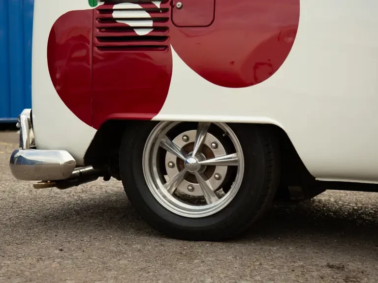 1966 Volkswagen Split-Window Bus - Image 24 of 31