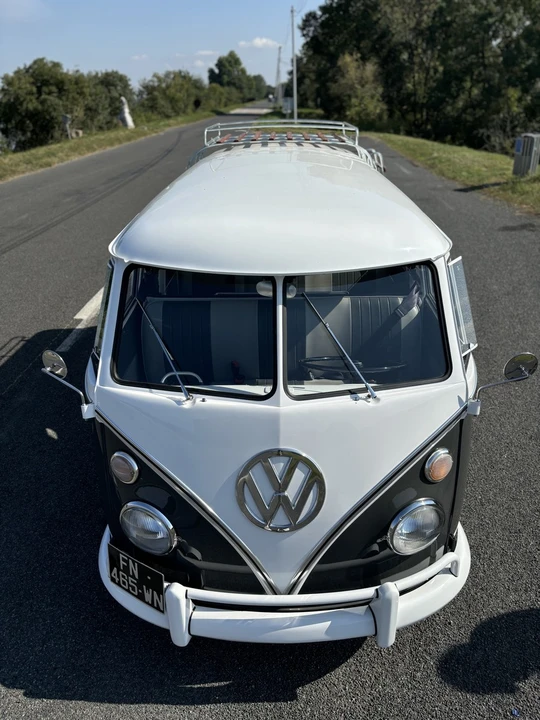 1966 Volkswagen Split-Window Bus - Image 3 of 30