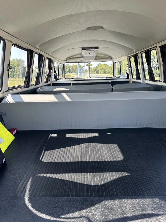 1966 Volkswagen Split-Window Bus - Image 8 of 30