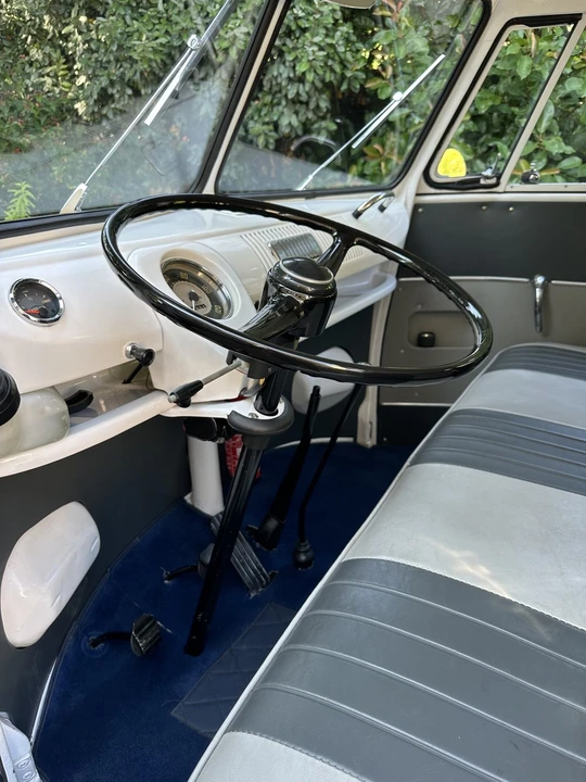 1966 Volkswagen Split-Window Bus - Image 7 of 30