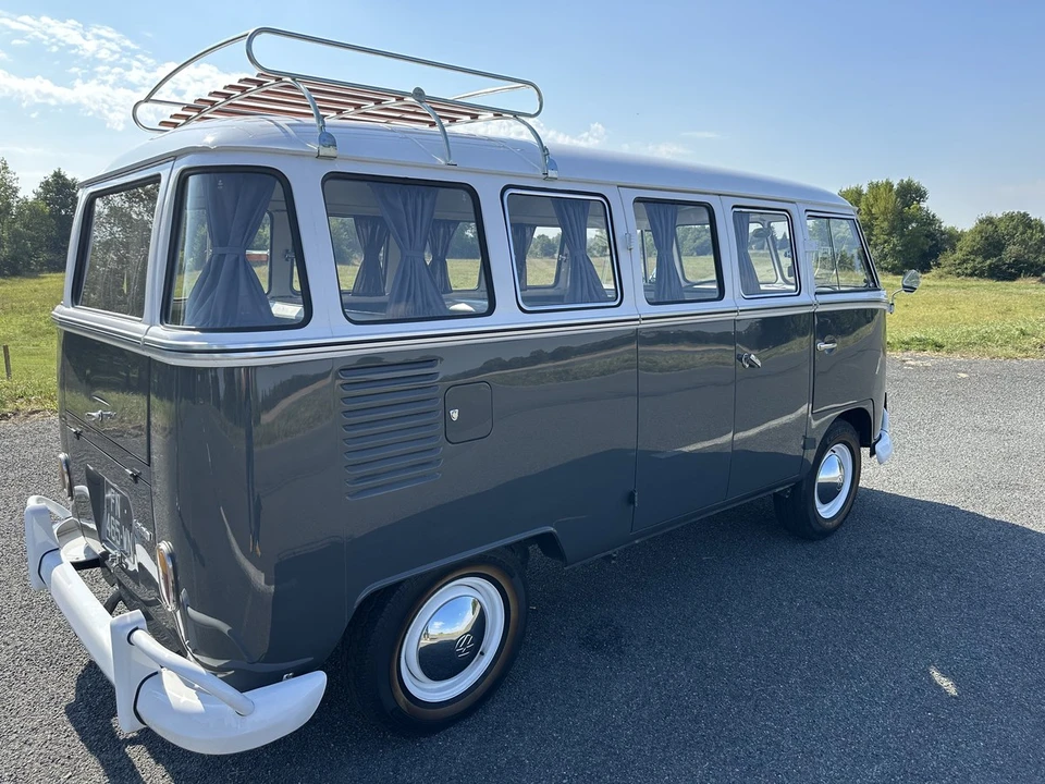 1966 Volkswagen Split-Window Bus - Image 5 of 30