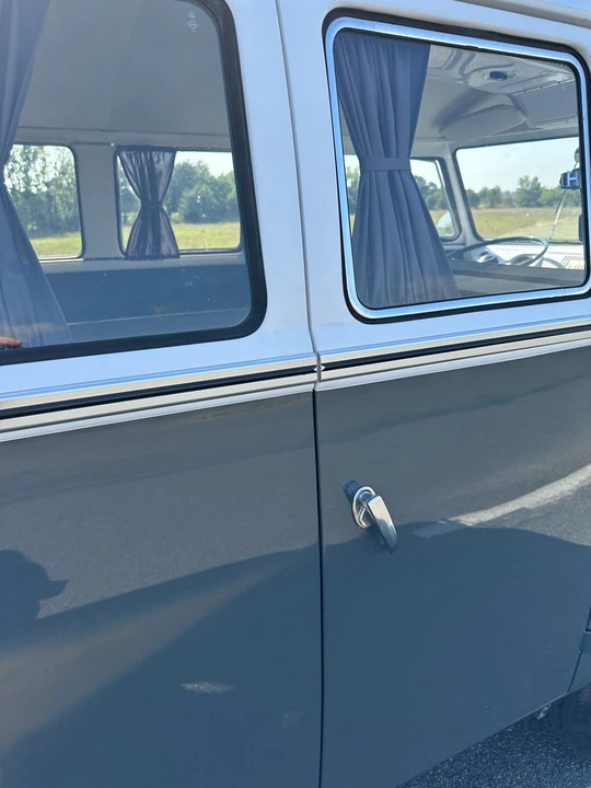 1966 Volkswagen Split-Window Bus - Image 26 of 30
