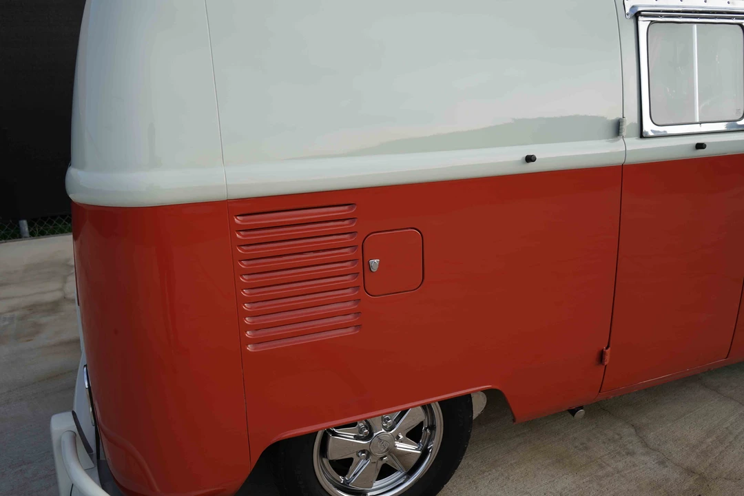 1966 Volkswagen Split-Window Bus - Image 19 of 31